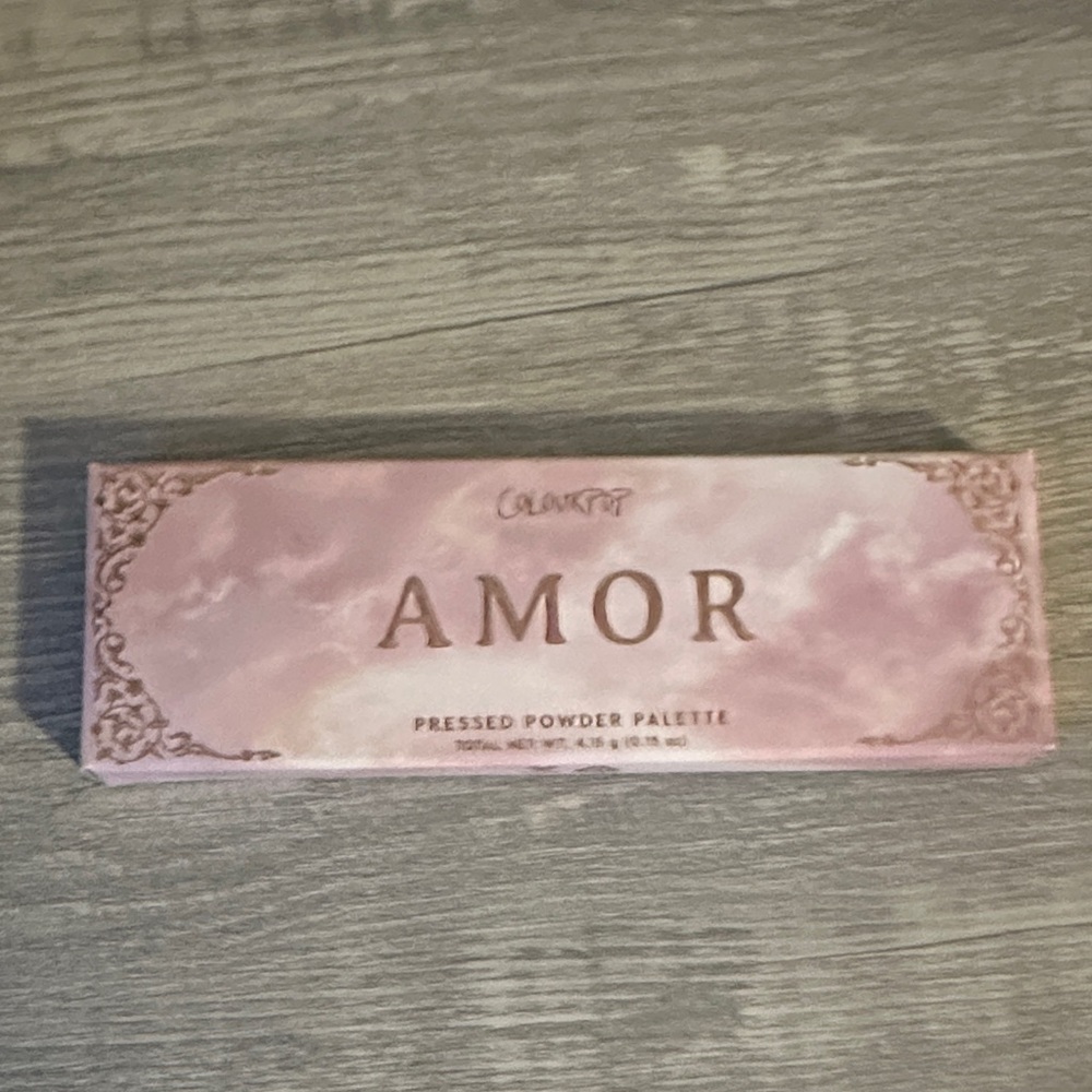 NWOT Colourpop Eyeshadow Palette with Pink and Purple Hues - Picture 4 of 4